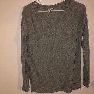 Women’s Victoria Secret basic long sleeve tee